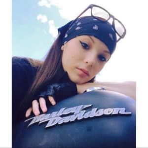 Meet your Posher, Torrie